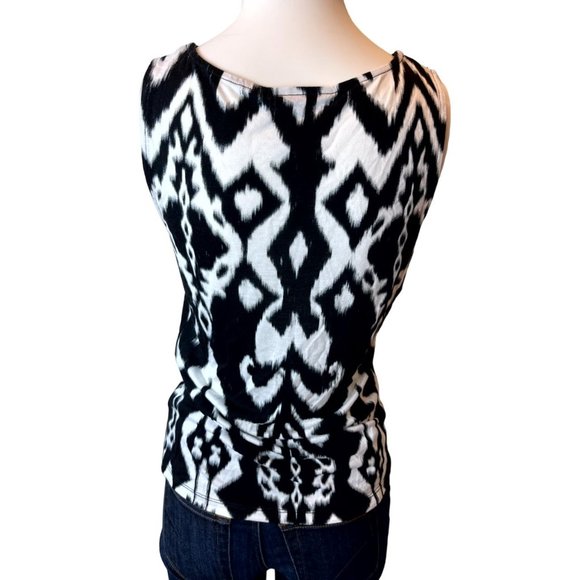 I-N-C International Concept Geometric Women Tank Top Grecian Neck Black White M - Picture 2 of 6